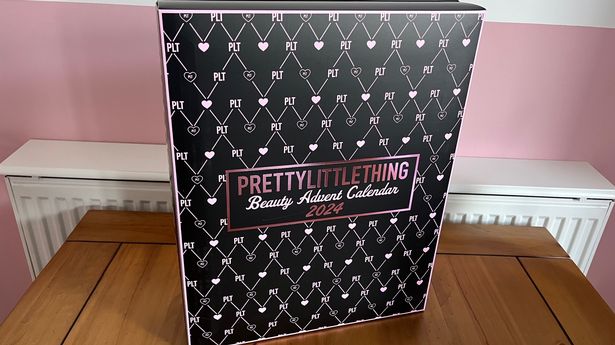 我打开了PrettyLittleThin